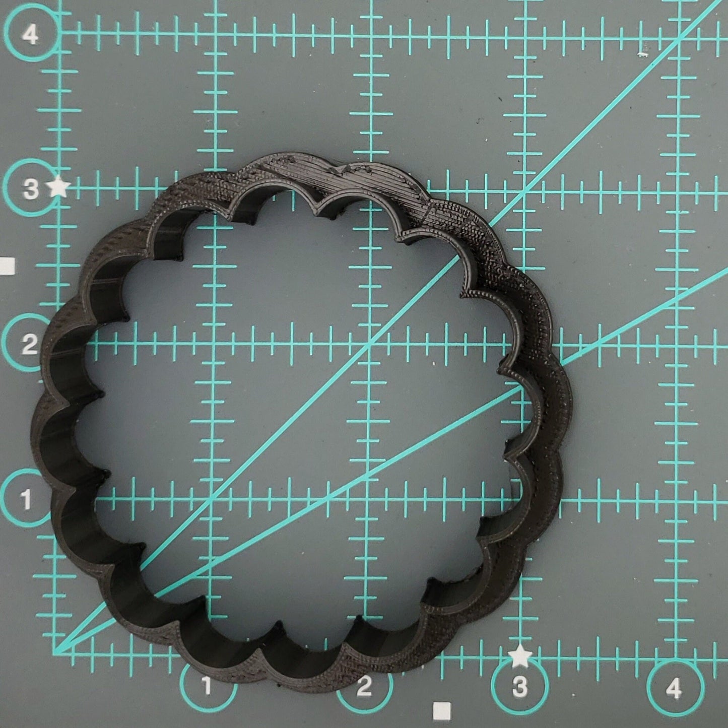 Scalloped Circle Shaped Plastic Cookie Cutter - Polymer Clay Cutter - Fondant Cutter - Craft Cutters - 3d Printed Cookie Cutter