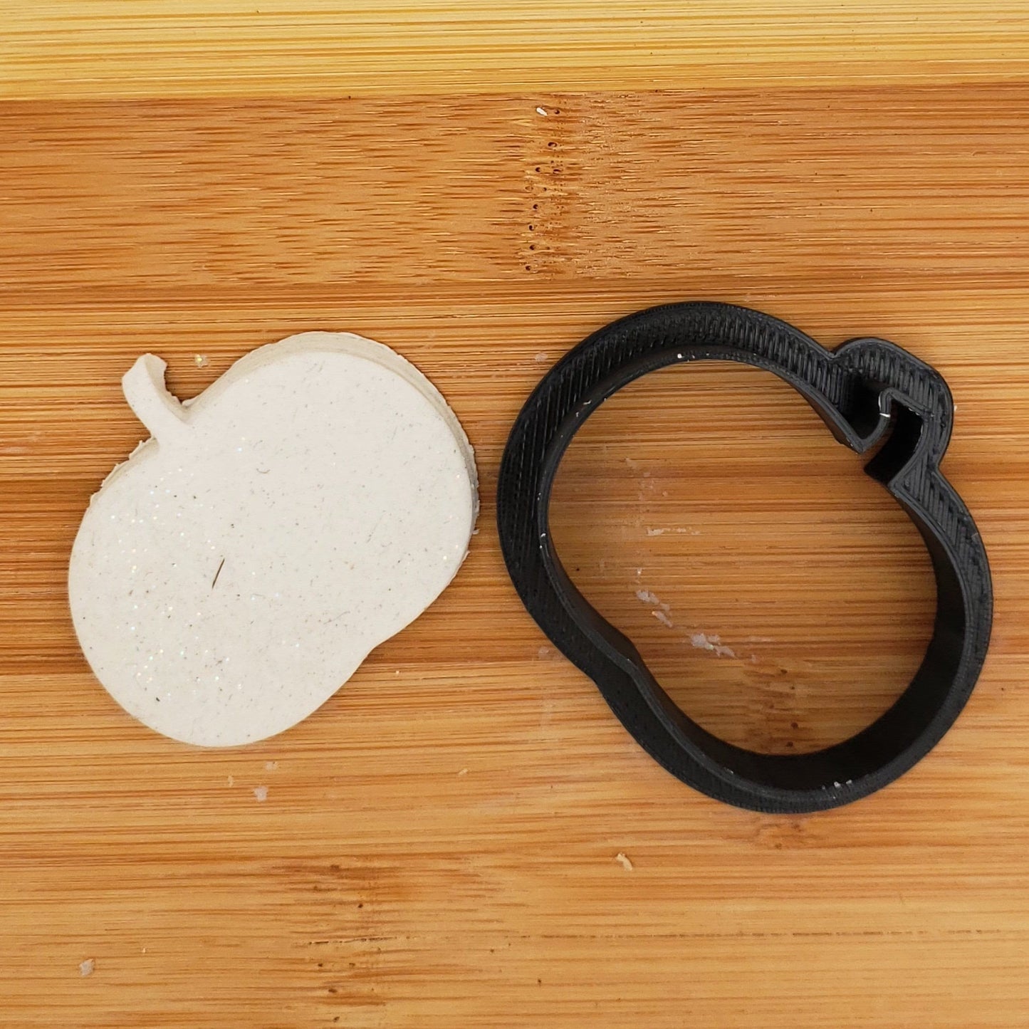 Pumpkin Shaped Plastic Cookie Cutter - Halloween Cookie Cutter - Fall Cookie Cutter - Fondant Cutter - Craft Cutters - 3d Printed Cutter