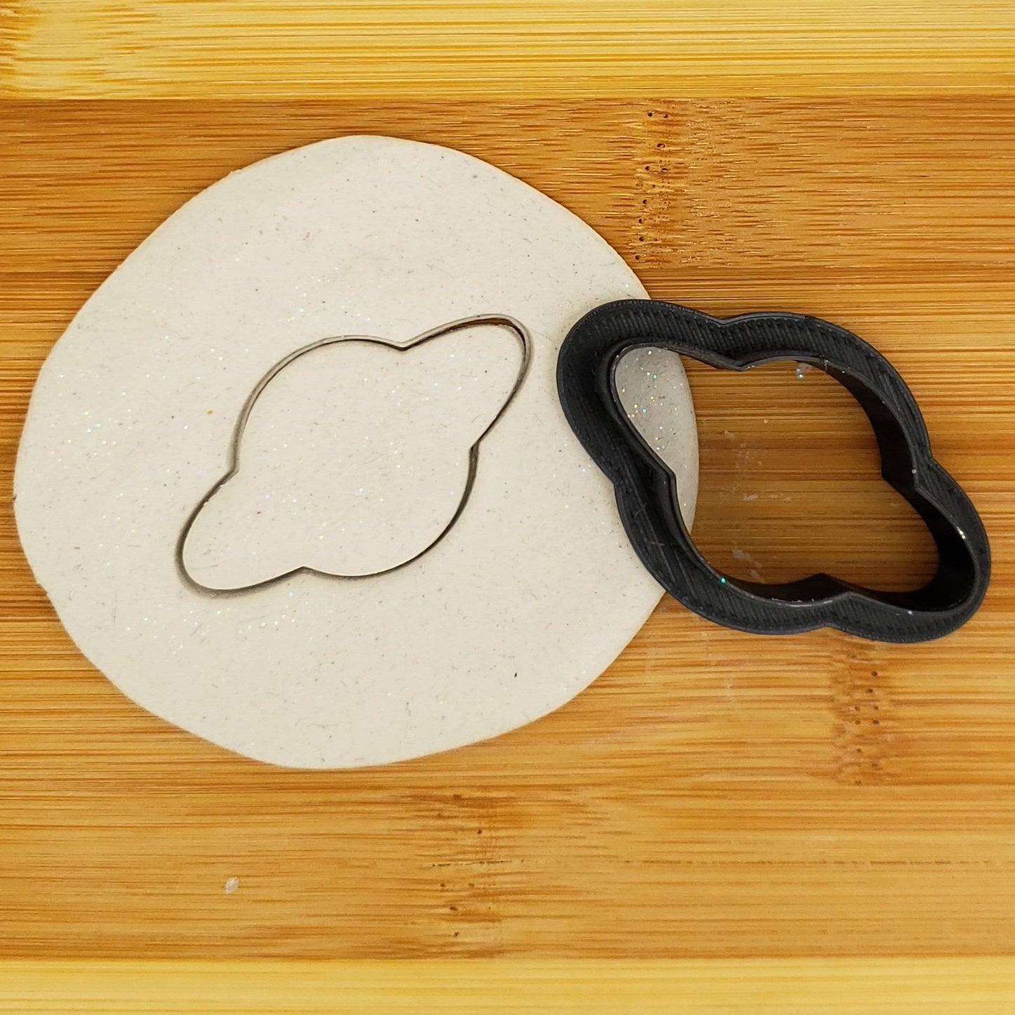 Planet Saturn Shaped Plastic Cookie Cutter - Solar System Cookie Cutter - Polymer Clay Cutter - Fondant Cutter - Craft Cutters - 3d Printed
