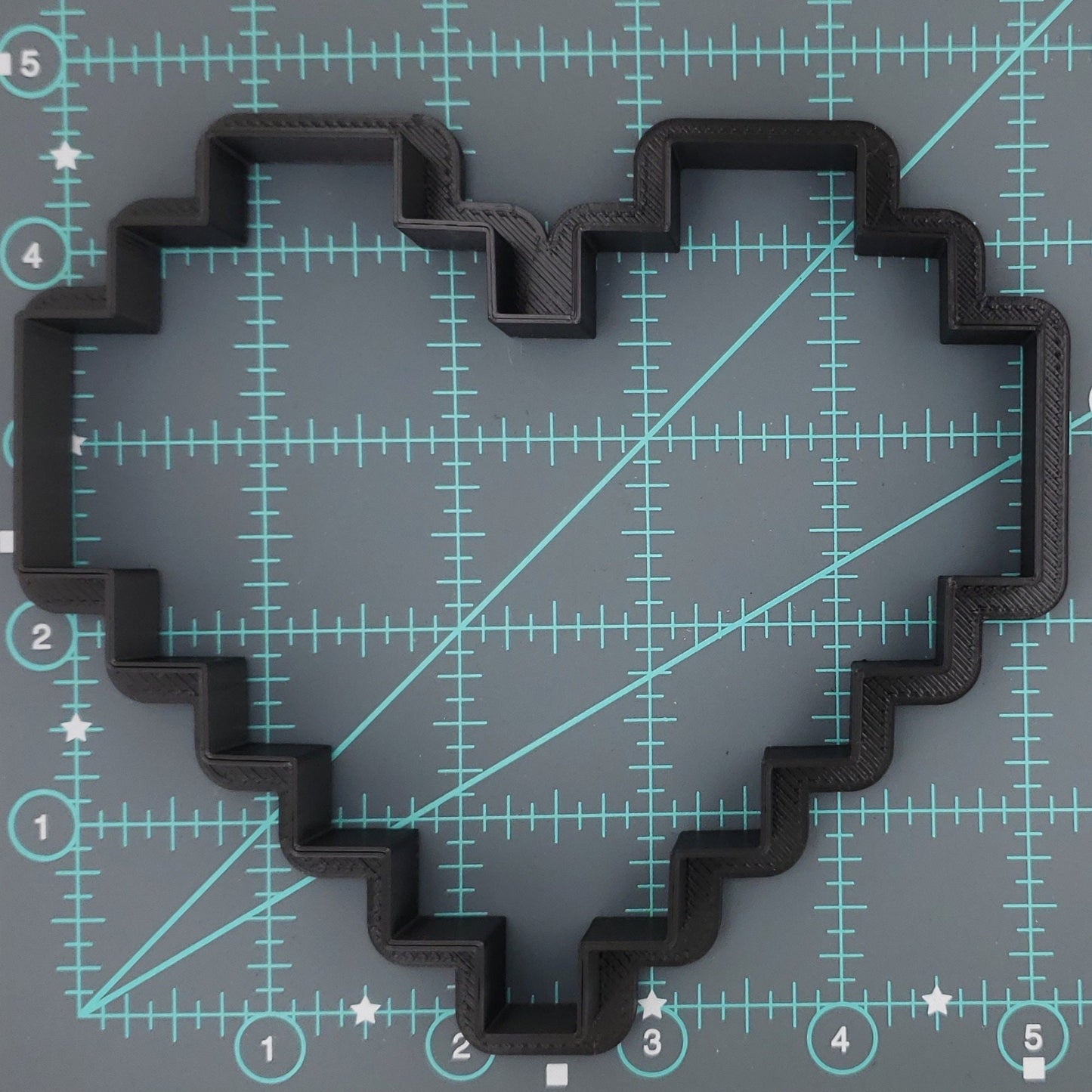 Valentine's Day 8-Bit Heart Shaped Plastic Cookie Cutter - Polymer Clay Cutter - Fondant Cutter - Craft Cutters - 3d Printed Cookie Cutter