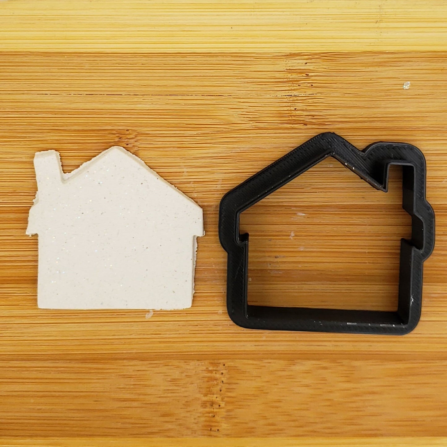 House Shaped Plastic Cookie Cutter - Polymer Clay Cutter - Fondant Cutter - Craft Cutters - 3d Printed Cookie Cutter