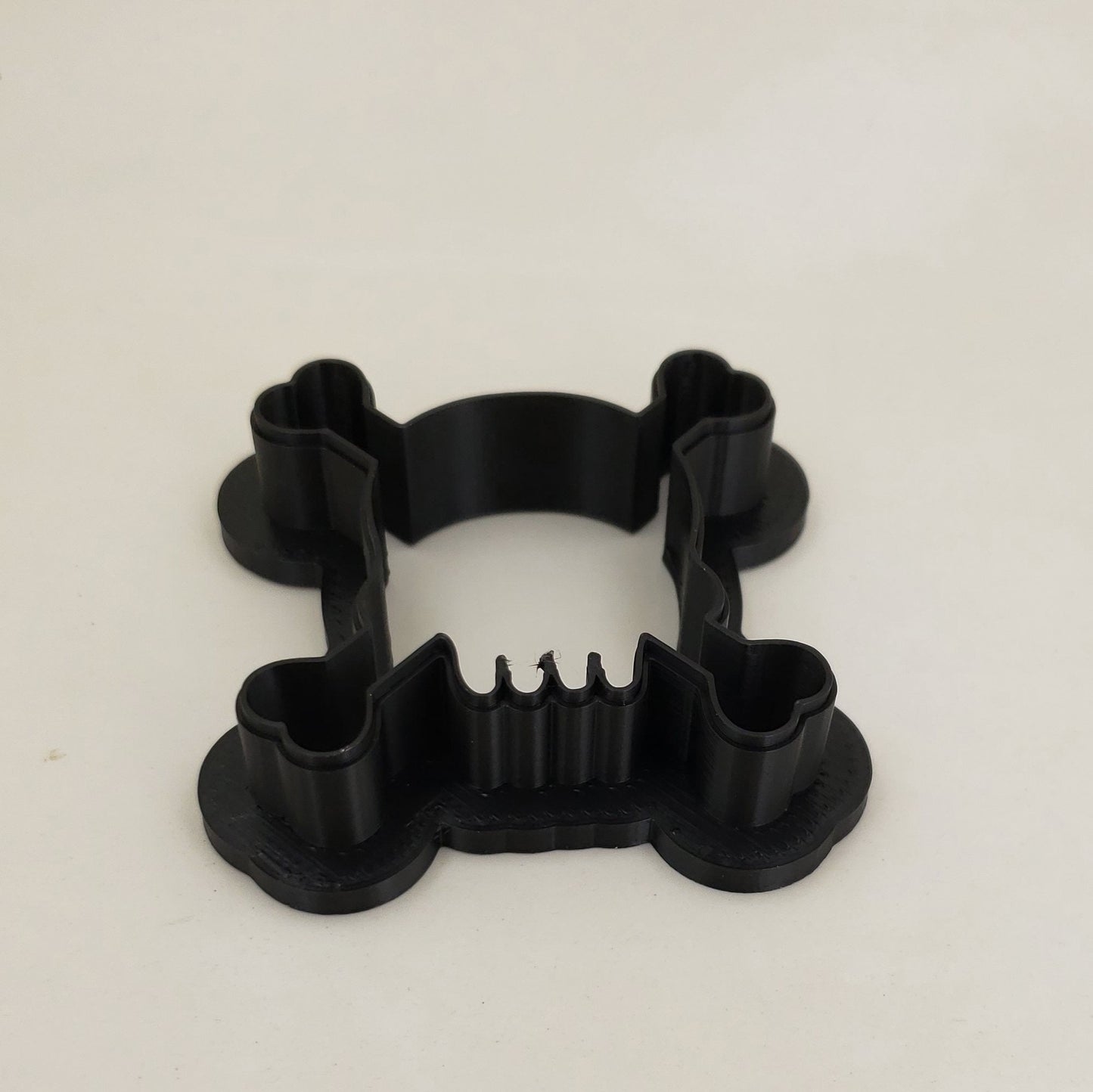 Skull and Crossbones Shaped Plastic Cookie Cutter - Polymer Clay Cutter - Fondant Cutter - Craft Cutters - 3d Printed Cookie Cutter