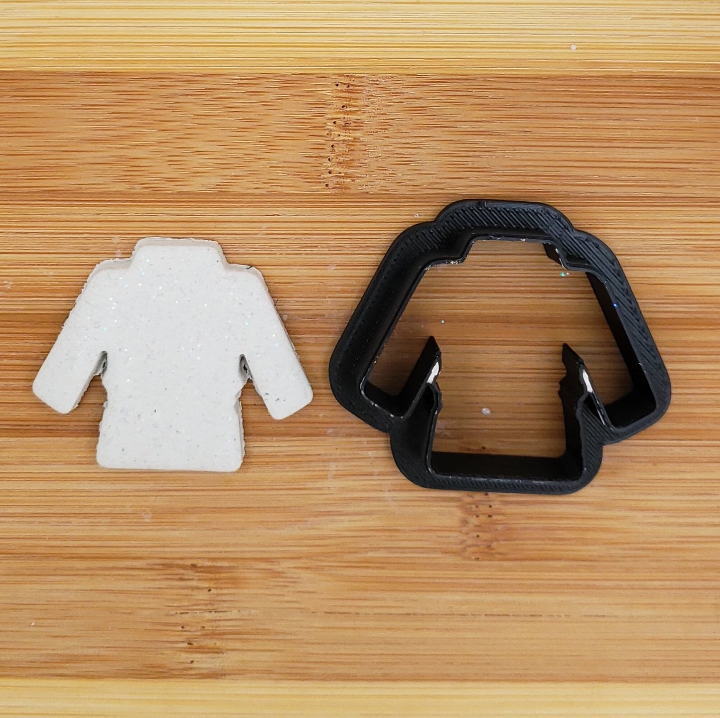 Karate Uniform Shaped Plastic Cookie Cutter - Polymer Clay Cutter - Fondant Cutter - Craft Cutters - 3d Printed Cookie Cutter