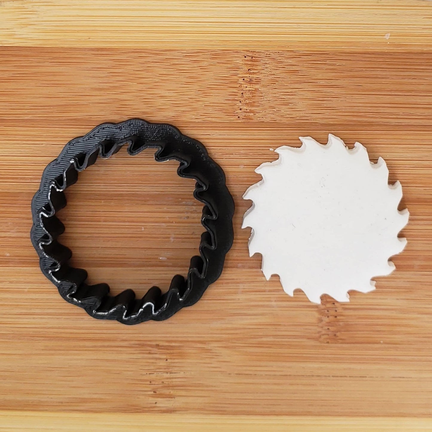 Saw Blade Shaped Cookie Cutter