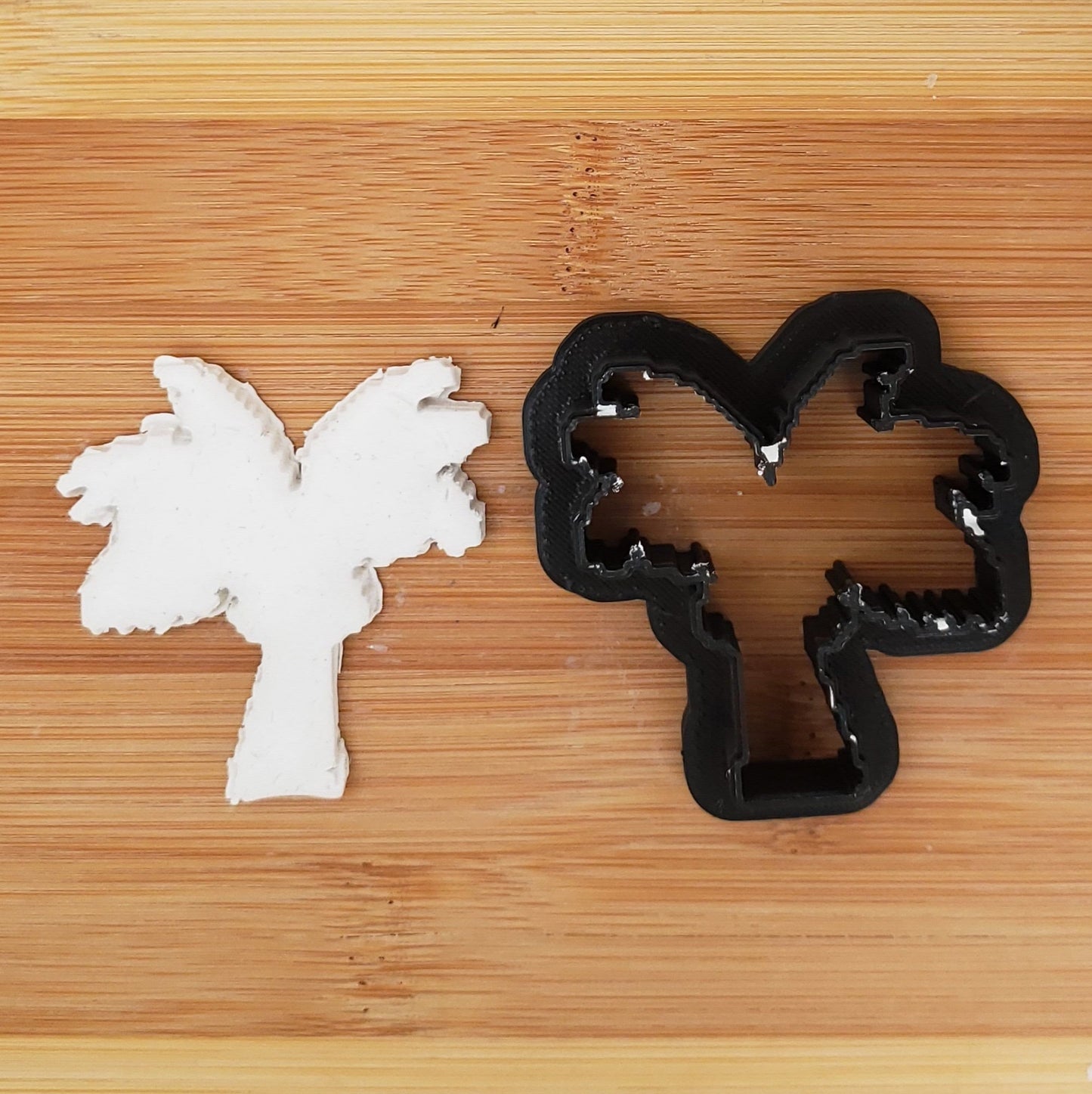 Pixel Art Palm Tree Shaped Cookie Cutter
