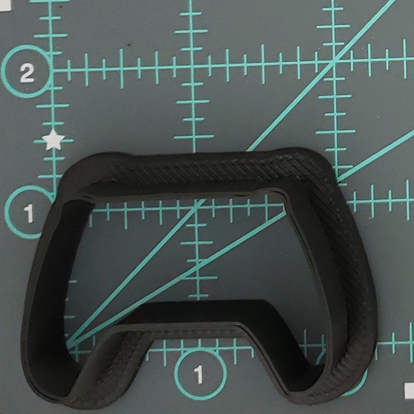 Game Controller Shaped Plastic Cookie Cutter - Video Game Cookie Cutter - Polymer Clay Cutter - Craft Cutters - 3d Printed Cookie Cutter