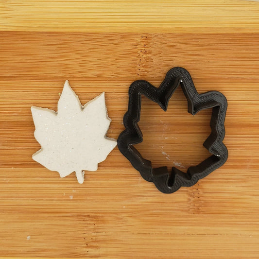 Maple Leaf Shaped Plastic Cookie Cutter - Fall Cookie Cutter - Plant Shape Cutters - Polymer Clay Cutter - Craft Cutters - 3d Printed Cutter
