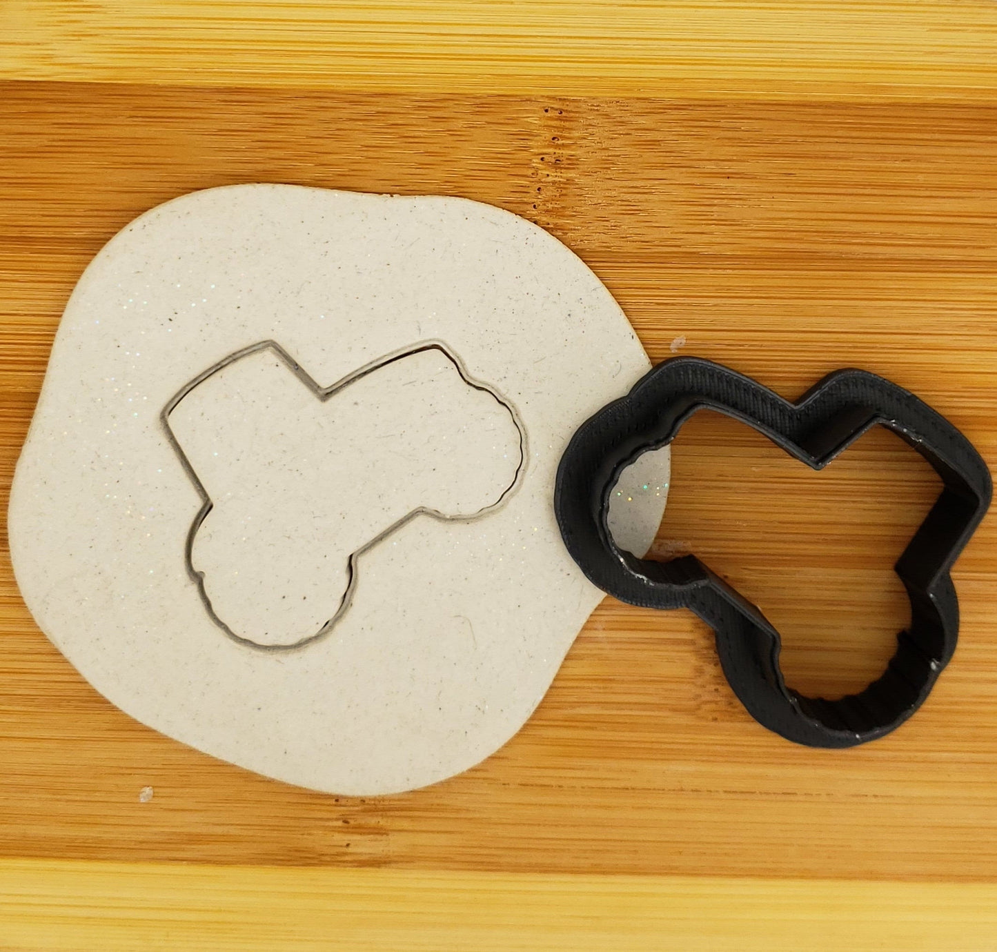 Tractor Shaped Plastic Cookie Cutter - Polymer Clay Cutter - Fondant Cutter - Craft Cutters - 3d Printed Cookie Cutter