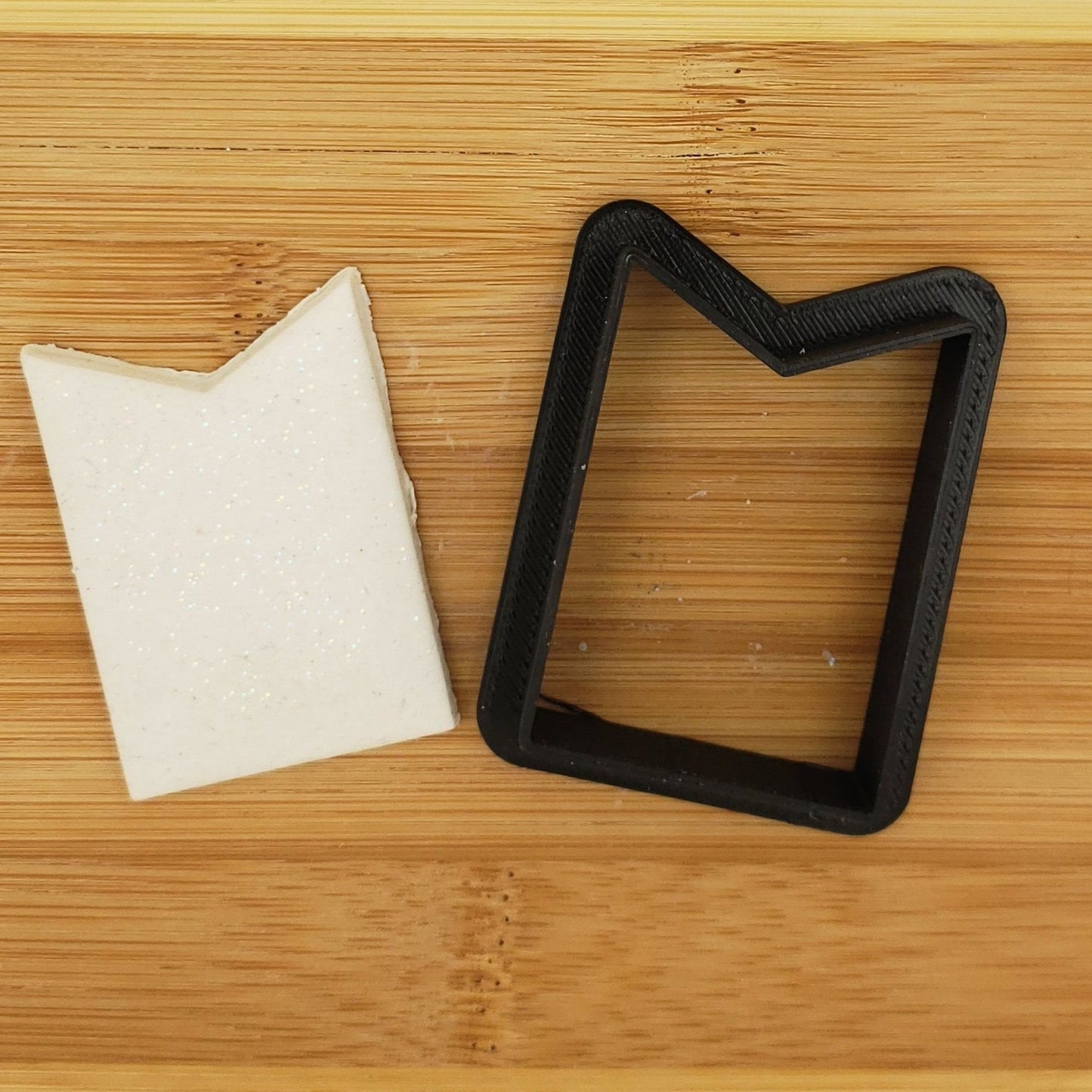 Single Banner Shaped Plastic Cookie Cutter - Polymer Clay Cutter - Fondant Cutter - Craft Cutters - 3d Printed Cookie Cutter