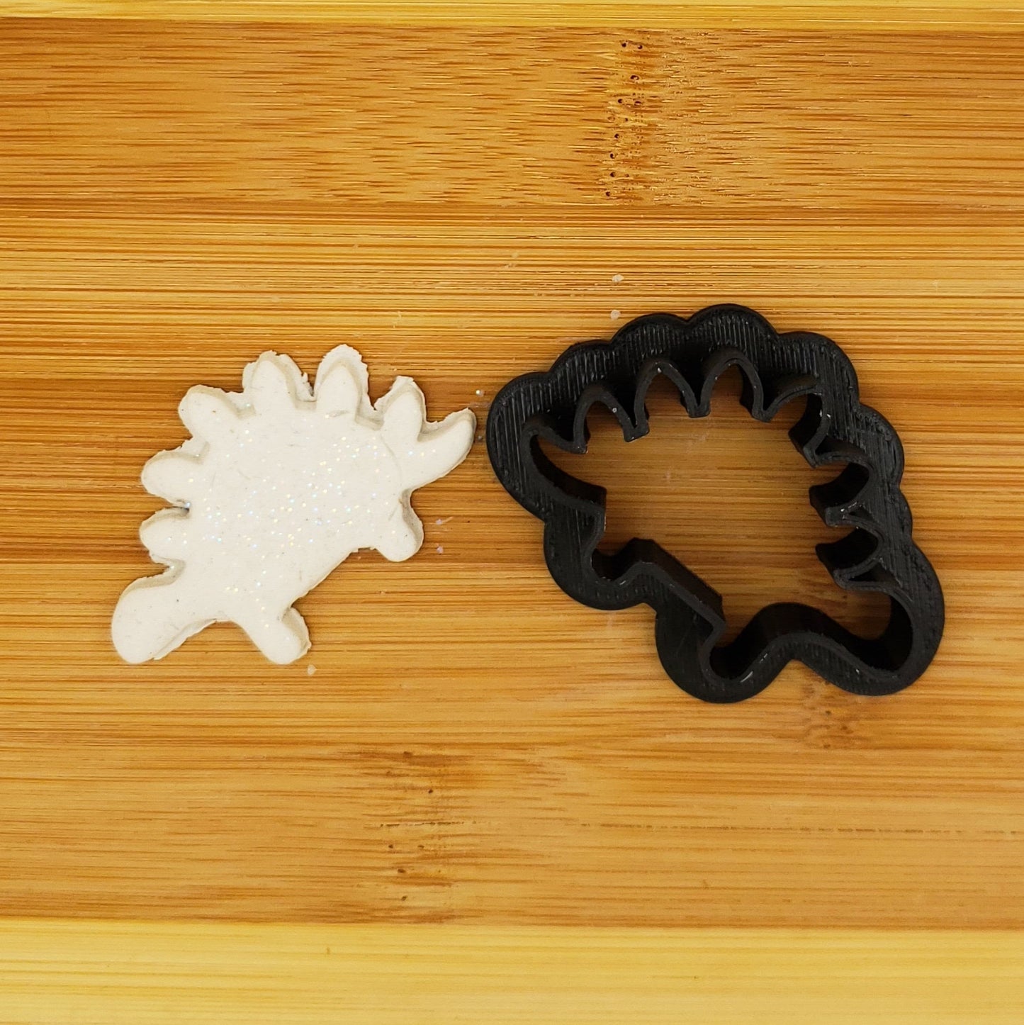 Stegosaurus Dinosaur Shaped Plastic Cookie Cutter - Polymer Clay Cutter - Fondant Cutter - Craft Cutters - 3d Printed Cookie Cutter