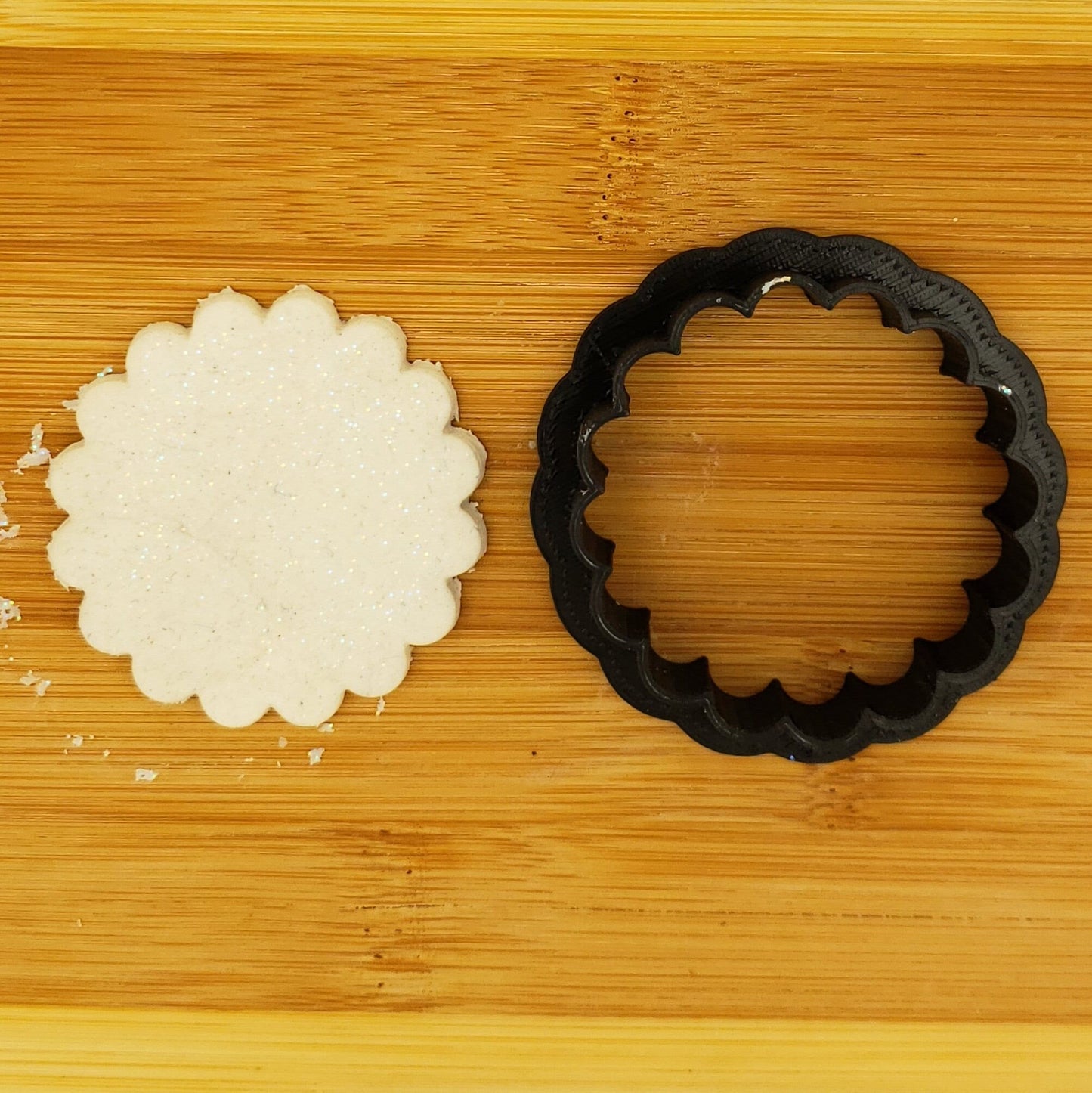 Scalloped Circle Shaped Plastic Cookie Cutter - Polymer Clay Cutter - Fondant Cutter - Craft Cutters - 3d Printed Cookie Cutter