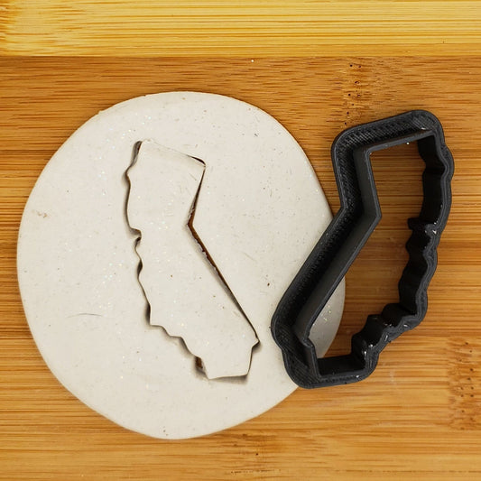 State of California Shaped Plastic Cookie Cutter - United States Cookie Cutter - Polymer Clay Cutter - Craft Cutters - 3d Printed Cutter