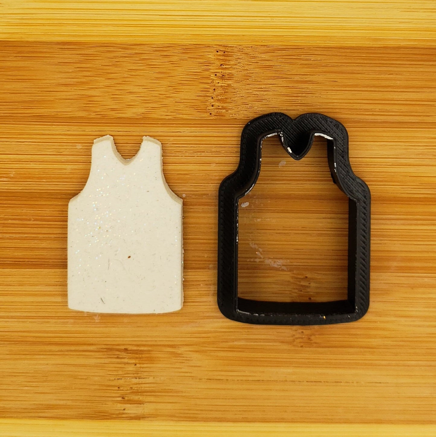 Basketball Jersey Shaped Cookie Cutter - Polymer Clay Cutter - Fondant Cutter - Craft Cutters - 3d Printed Cookie Cutter