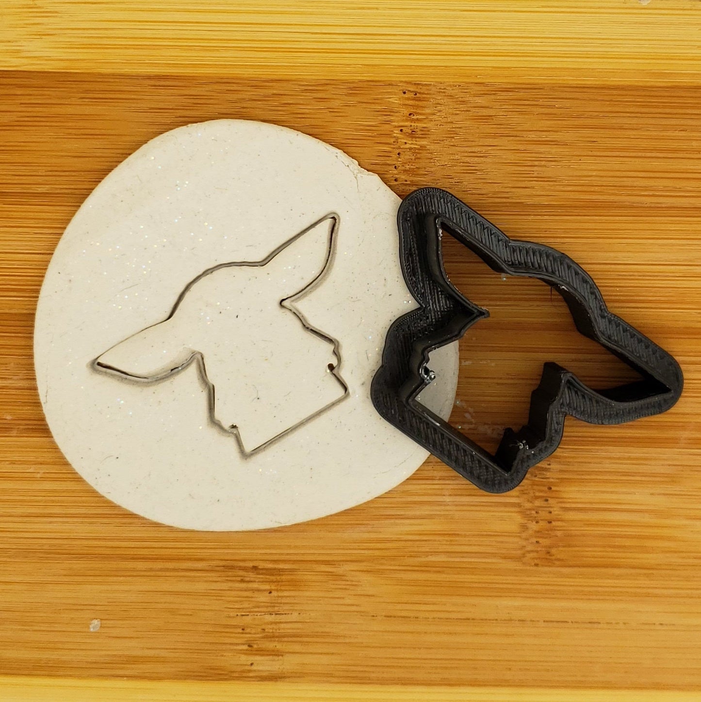 Star Wars Baby Yoda Shaped Plastic Cookie Cutter - Alien Cookie Cutter - Polymer Clay Cutter - Fondant Cutter - Craft Cutters - 3d Printed
