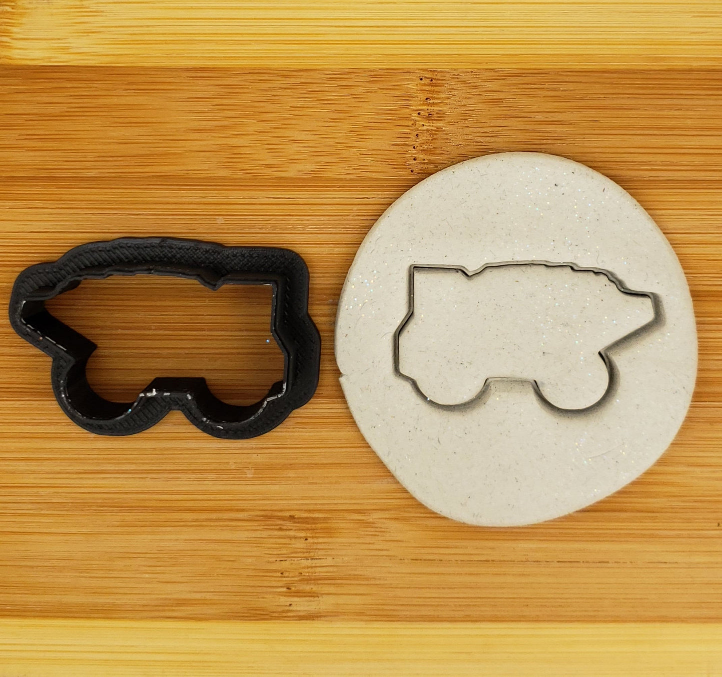 Dump Truck Shaped Plastic Cookie Cutter - Polymer Clay Cutter - Fondant Cutter - Craft Cutters - 3d Printed Cookie Cutter