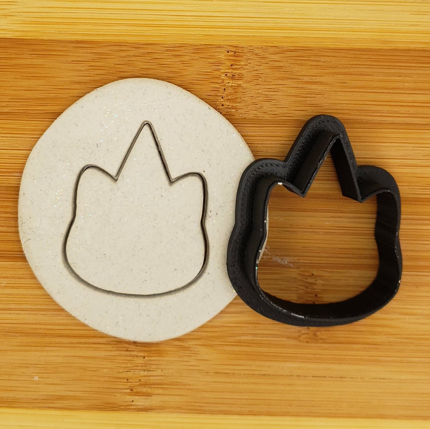 Cat Face with Party Hat Cookie Cutter - Polymer Clay Cutter - Fondant Cutter - Craft Cutters - 3d Printed Cookie Cutter