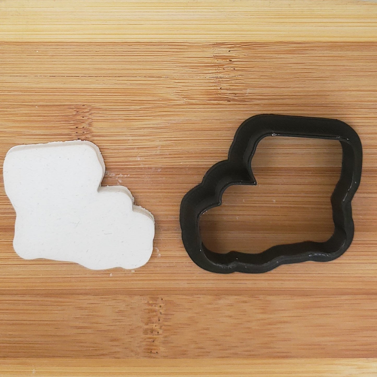 State of Louisiana Shaped Cookie Cutter