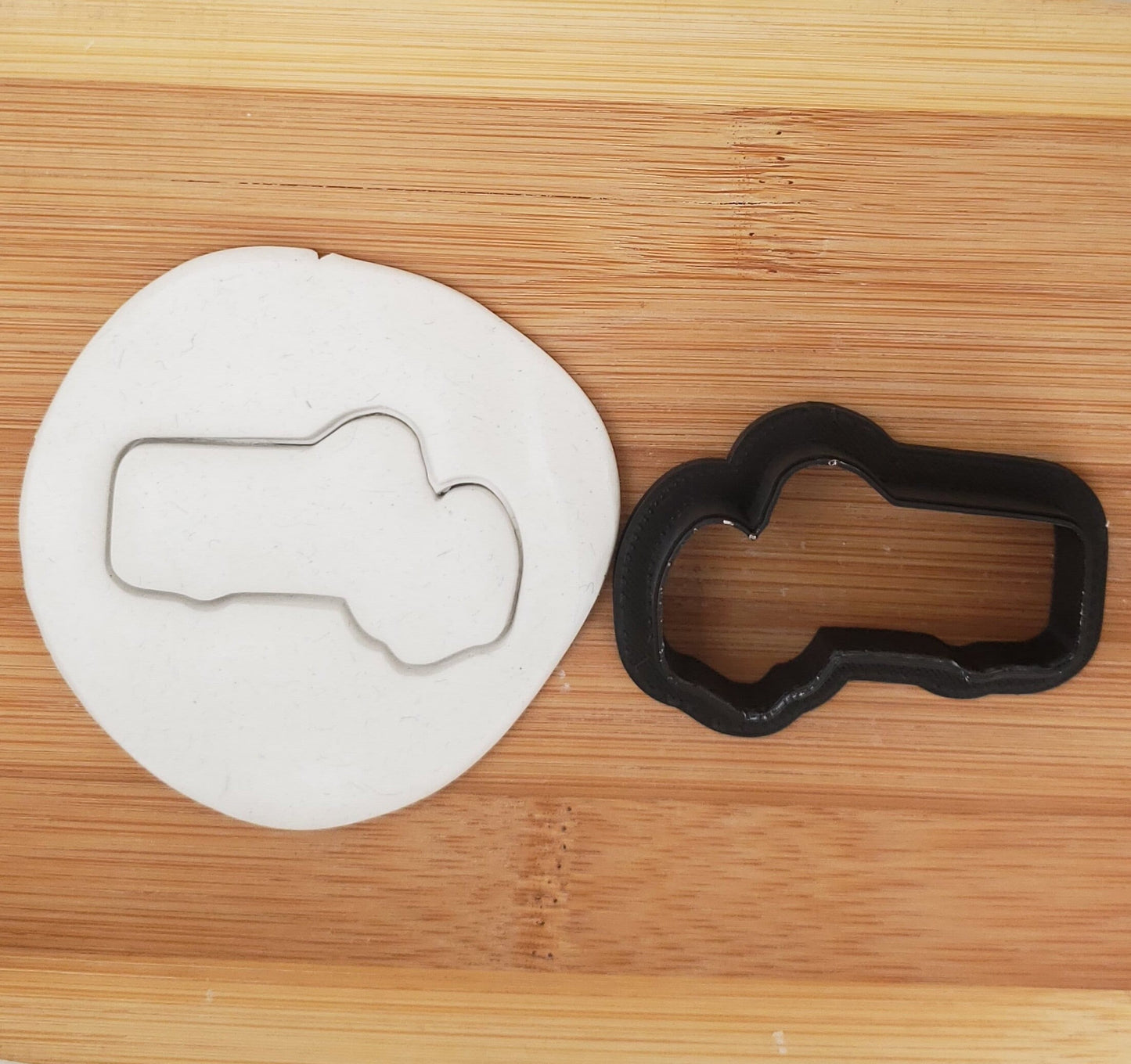 State of Massachusetts Shaped Cookie Cutter
