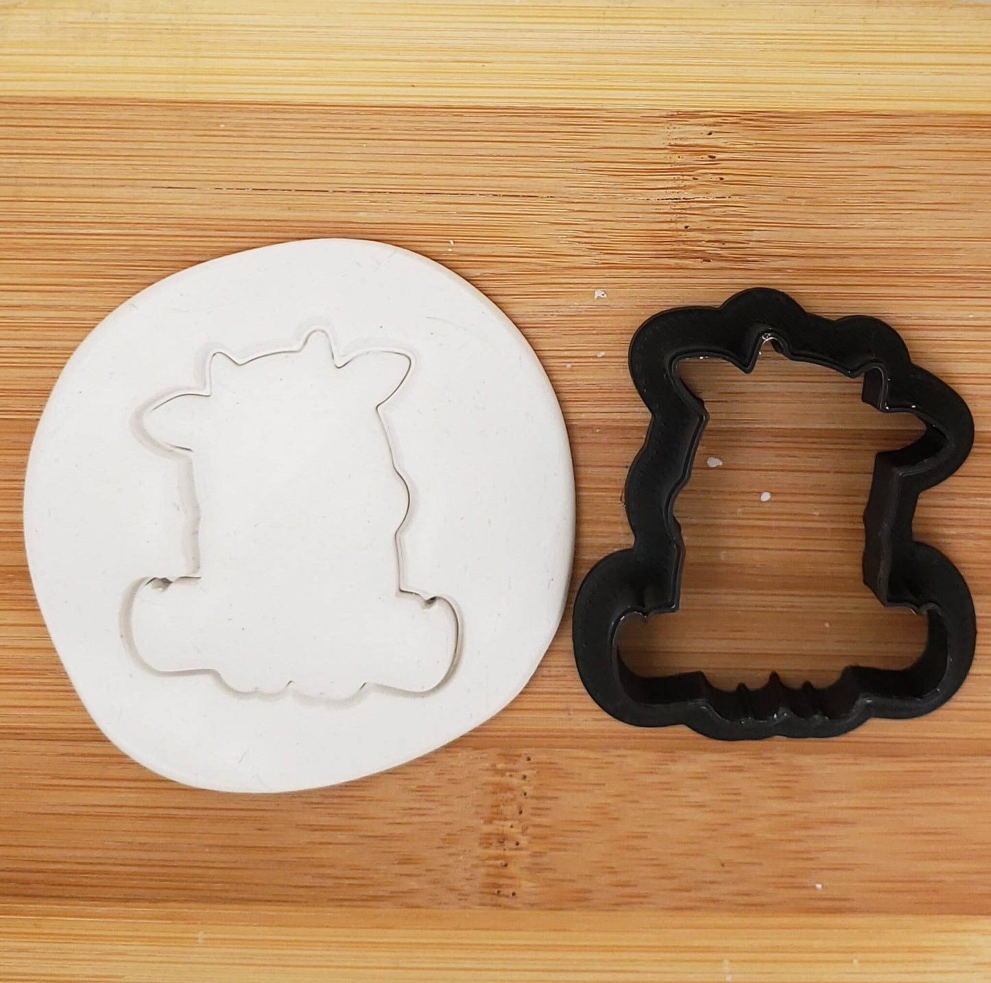 Sitting Cow Shaped Cookie Cutter